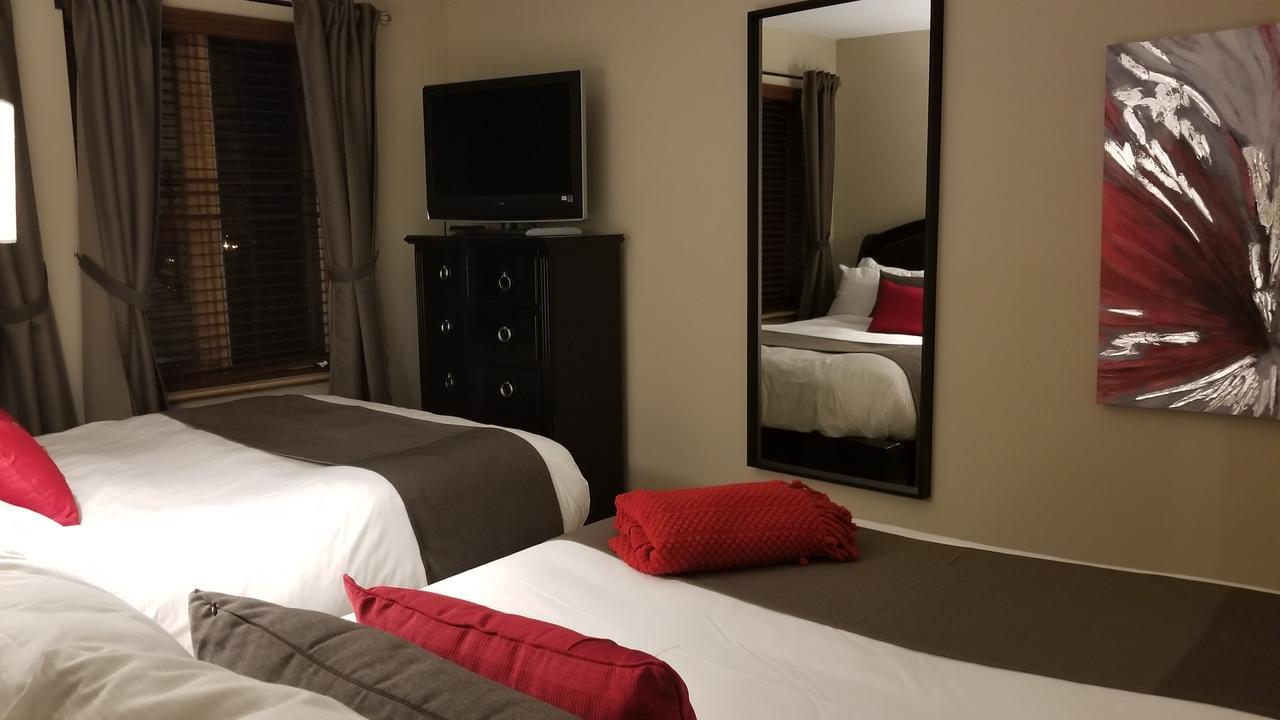 2 Bedroom Condo In Pedestrian Village By Amazing Property Rentals Mont-Tremblant Dış mekan fotoğraf